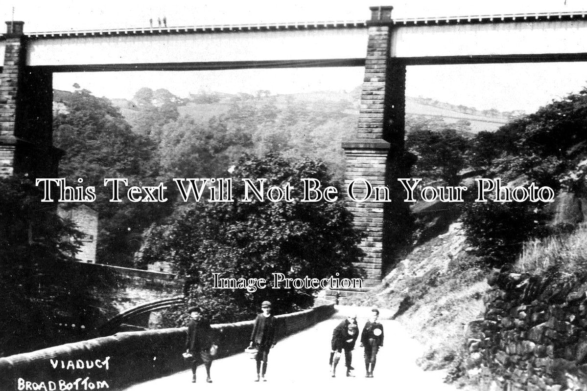 CH 1599 - Cheshire Viaduct, Broadbottom, Cheshire