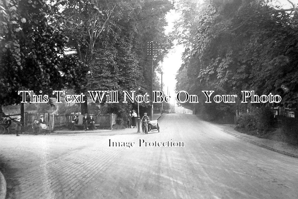 CH 1741 - The Cross Roads, Hartford, Cheshire c1920