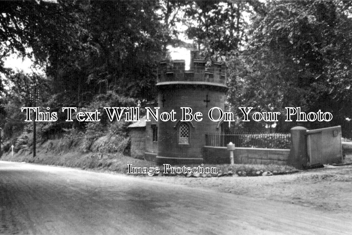 CH 2035 - Round Lodge, Sandiway, Northwich, Cheshire