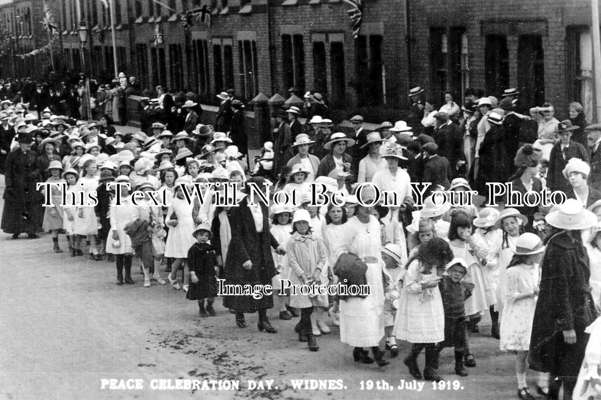 CH 2409 - Peace Celebration Day, Widnes, Cheshire 1919 WW1