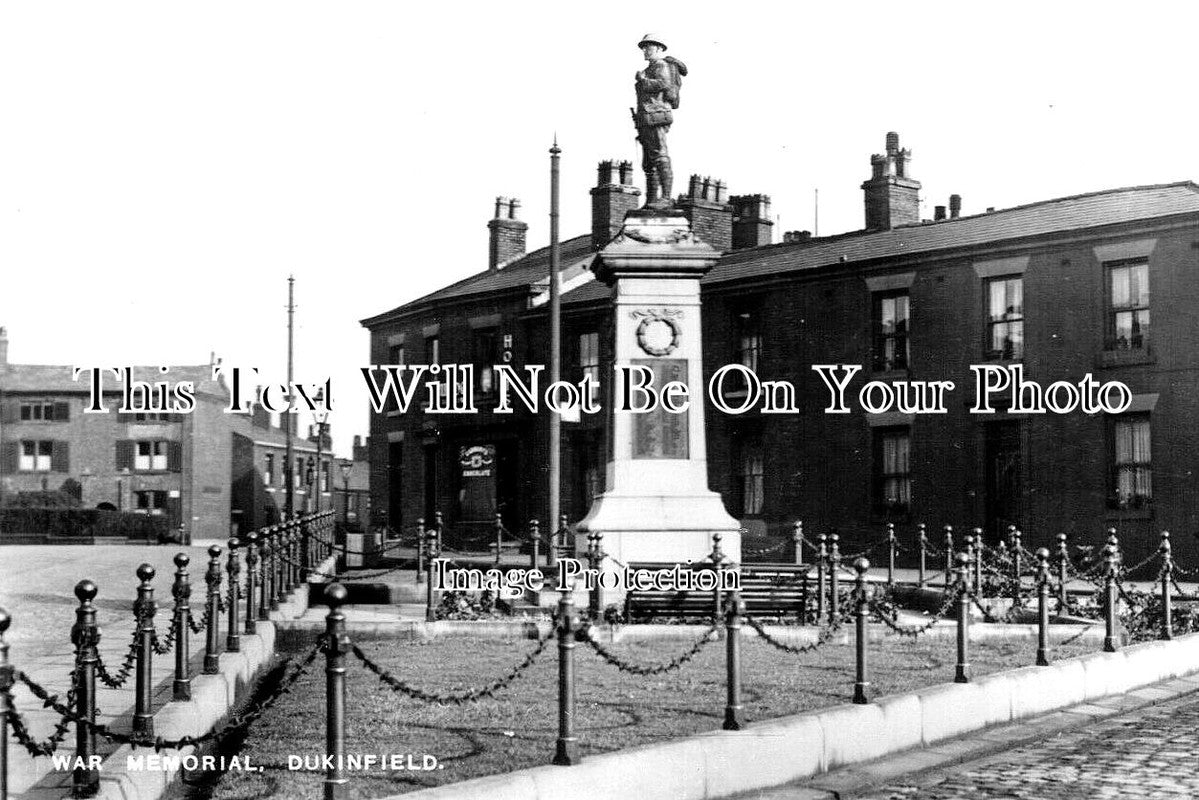 CH 2577 - War Memorial, Dukinfield, Cheshire