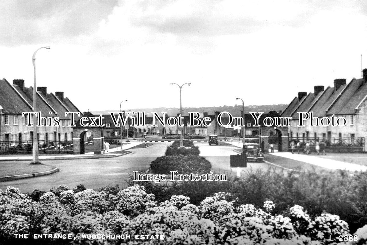 CH 2689 - The Entrance, Woodchurch Estate, Cheshire