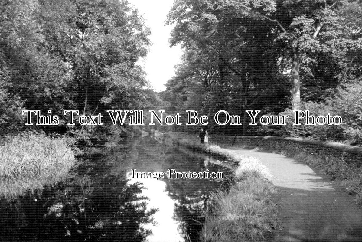 CH 2729 - Canal Side, Romiley, Cheshire