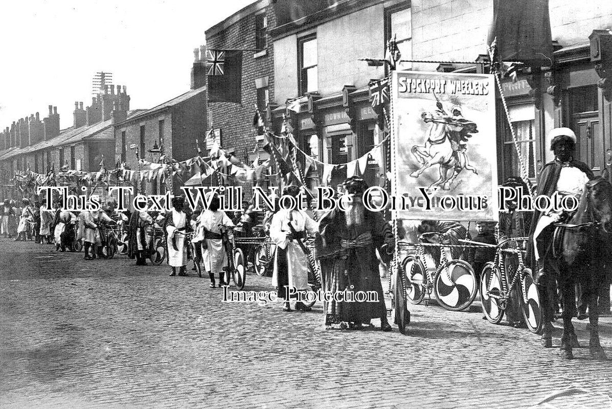 CH 2814 - Carnival Parade, Stockport, Cheshire