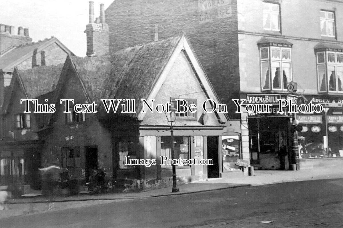 CH 3376 - Arden Bull Garage, Altrincham, Cheshire