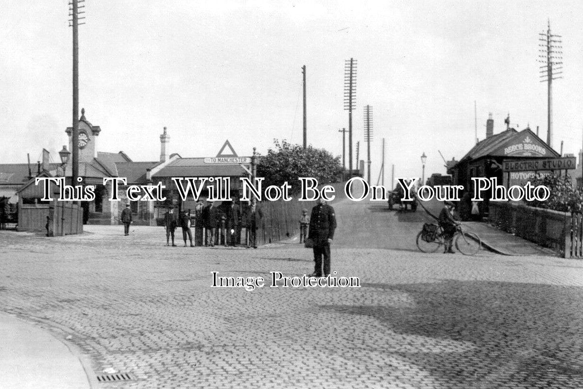 CH 983 - Northwich Railway Station, Cheshire