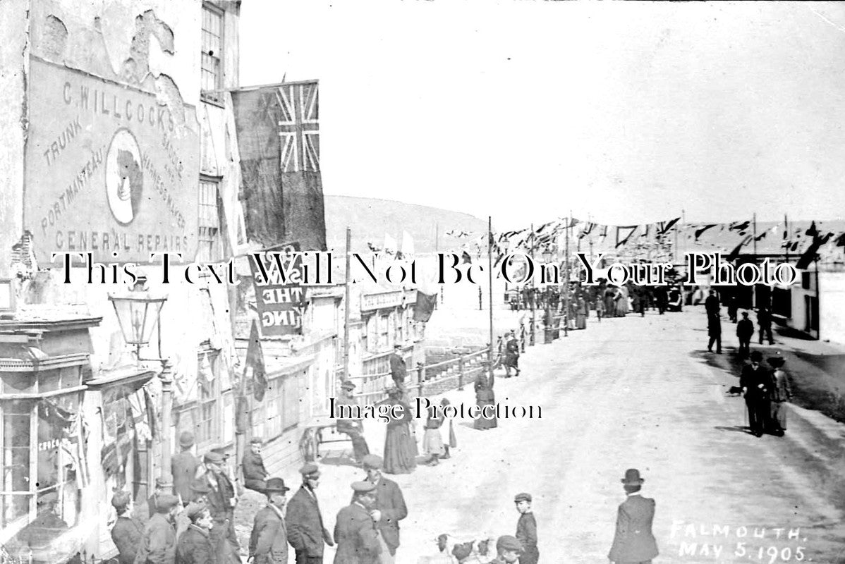 CO 1360 - Crowds At Falmouth, Cornwall c1905