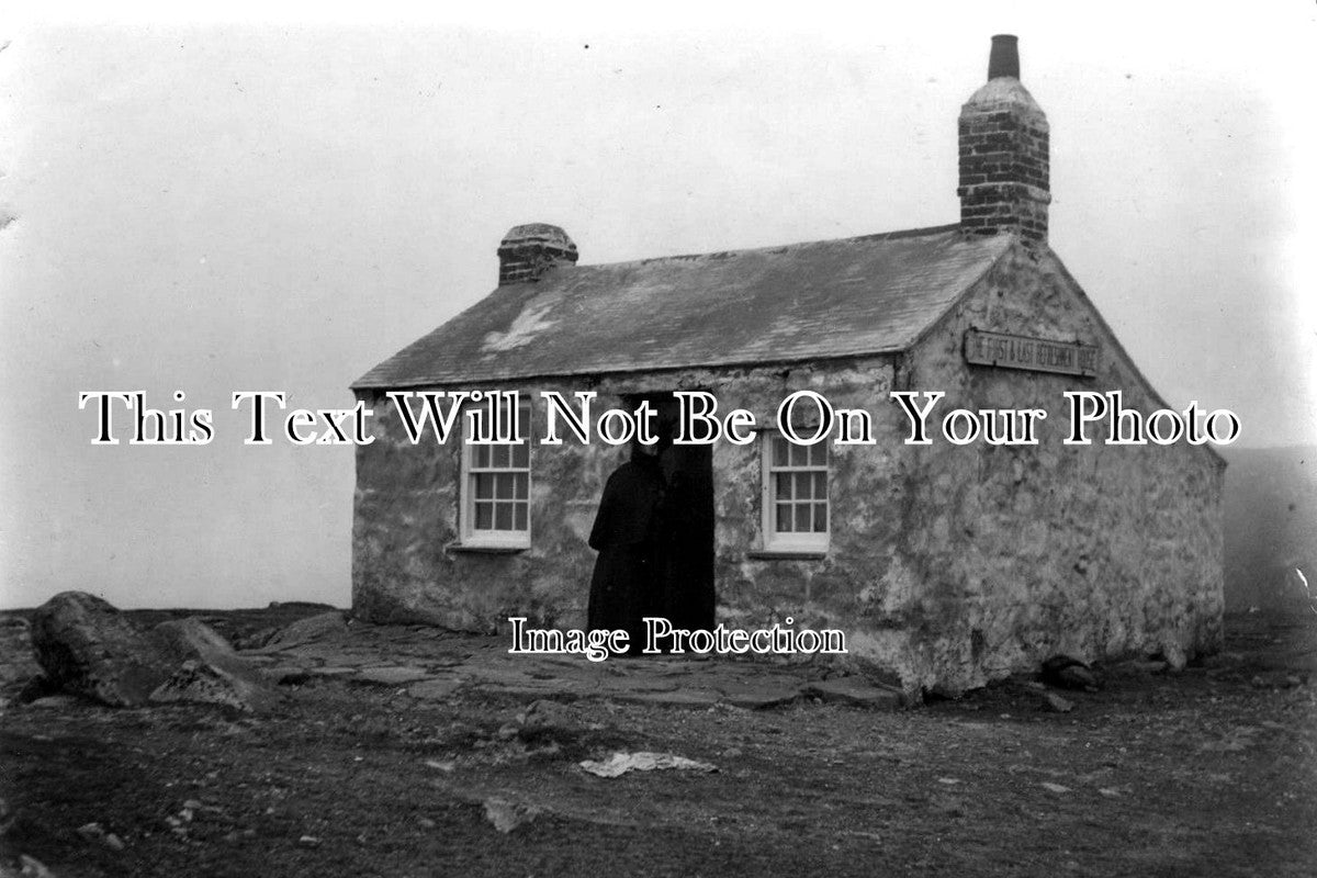 CO 137 - First & Last House, Lands End, Cornwall