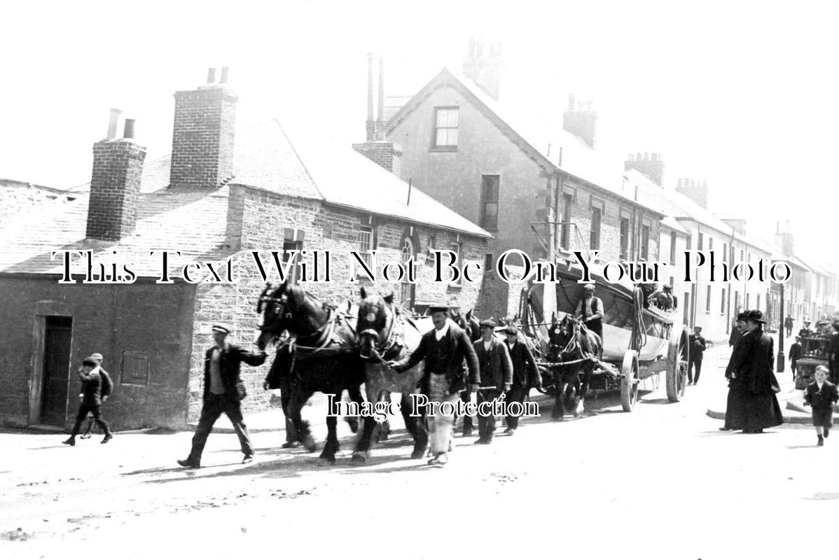 CO 1399 - Lifeboat In Fore Street, Newquay, Cornwall