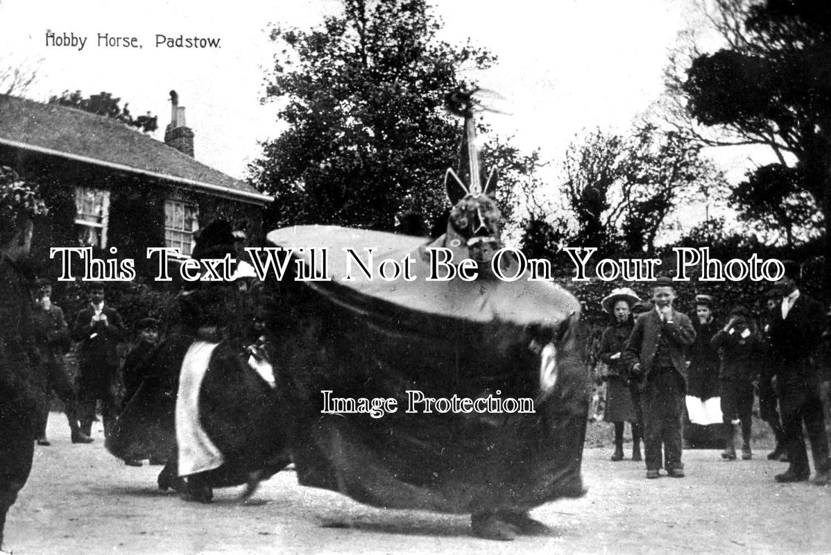 CO 1606 - Hobby Horse Celebrations, Padstow, Cornwall 1913