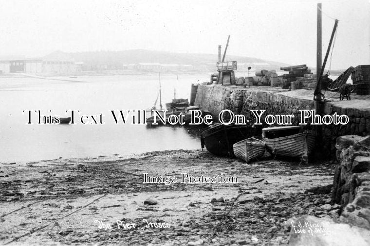 CO 184 - The Pier, Tresco, Scilly Isles, Cornwall