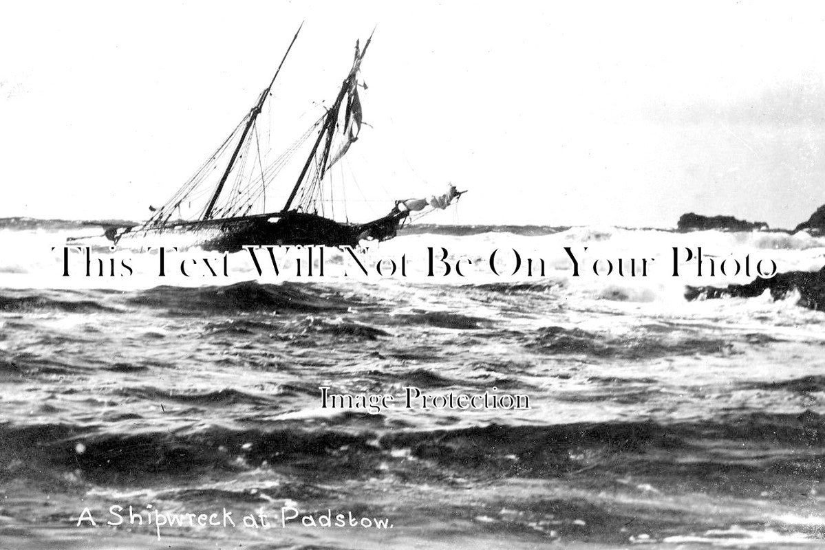 CO 2096 - Shipwreck At Padstow, Cornwall 1913