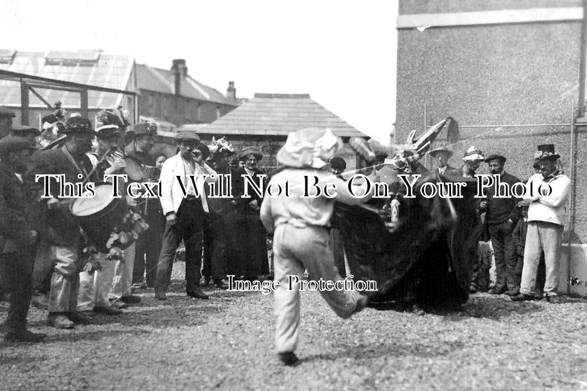 CO 2204 - Padstow Obby Oss Hobby Horse May Day, Cornwall c1930