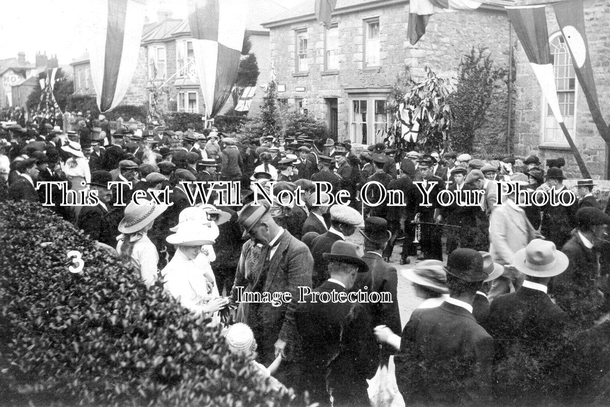 CO 2436 - Fore Street, Lelant, Cornwall