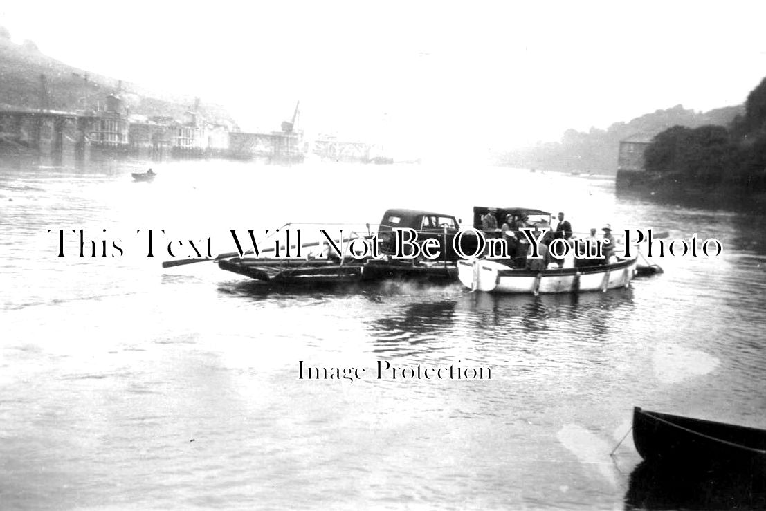 CO 2592 - Car Ferry, Bodinnick, Fowey, Cornwall