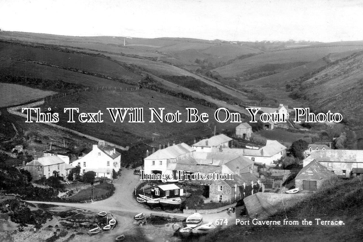 CO 2692 - Port Gaverne From The Terrace, Cornwall