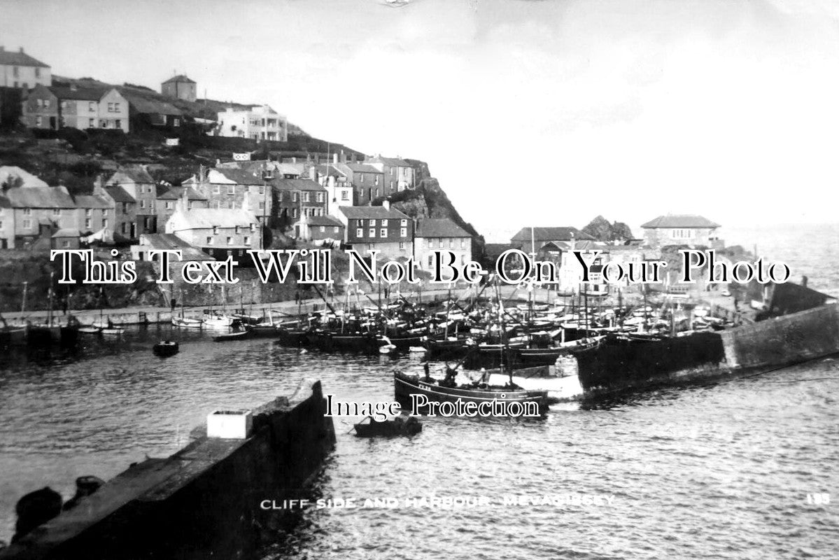 CO 2739 - Cliff Side & Harbour, Mevagissey, Cornwall
