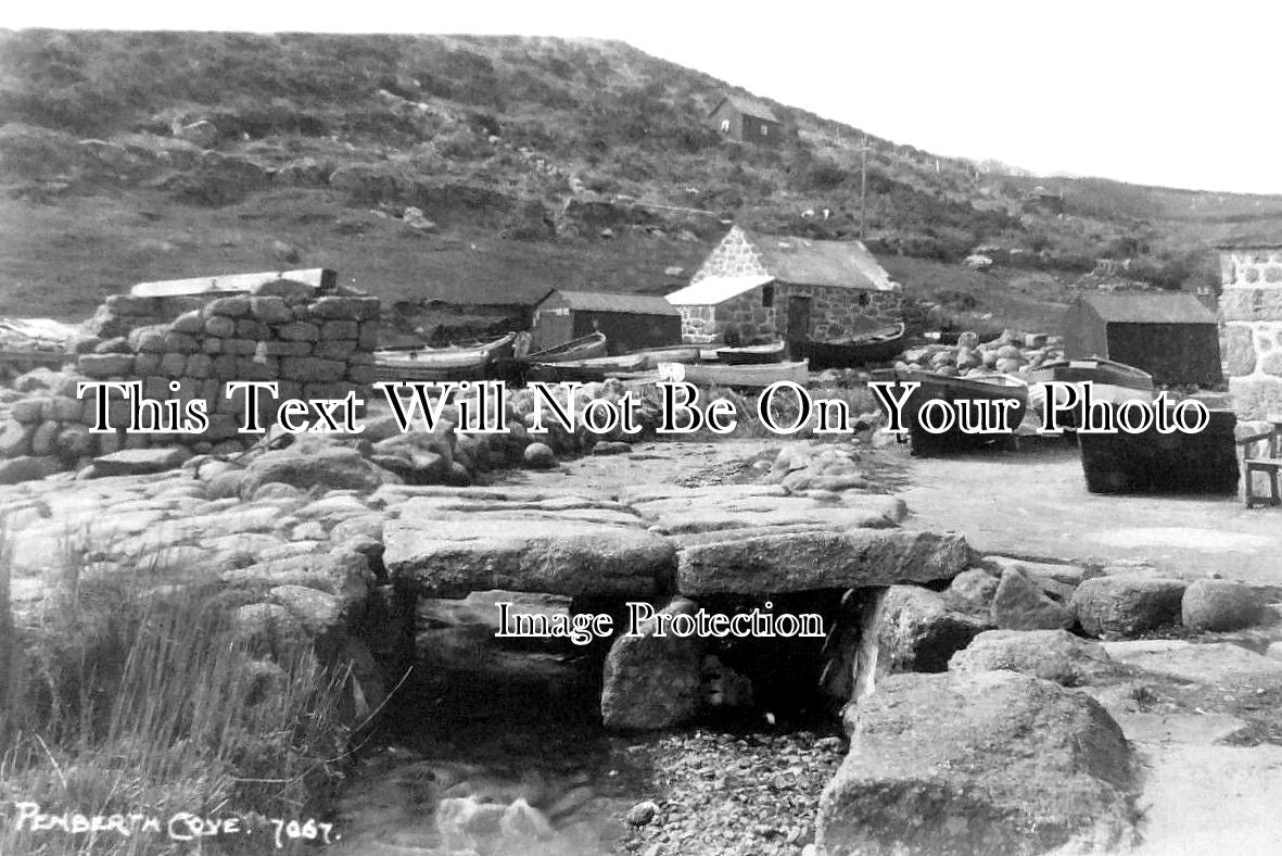 CO 3567 - Penberth Cove, Cornwall