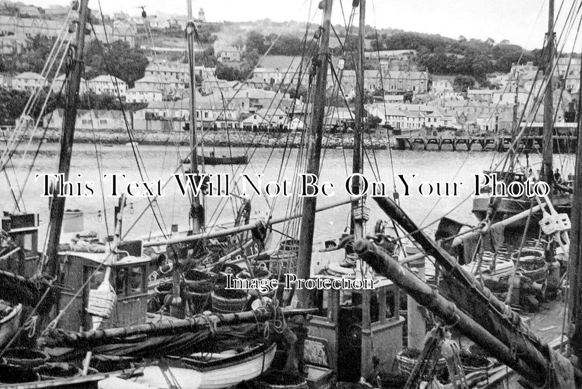 CO 3601 - Newlyn Harbour, Cornwall