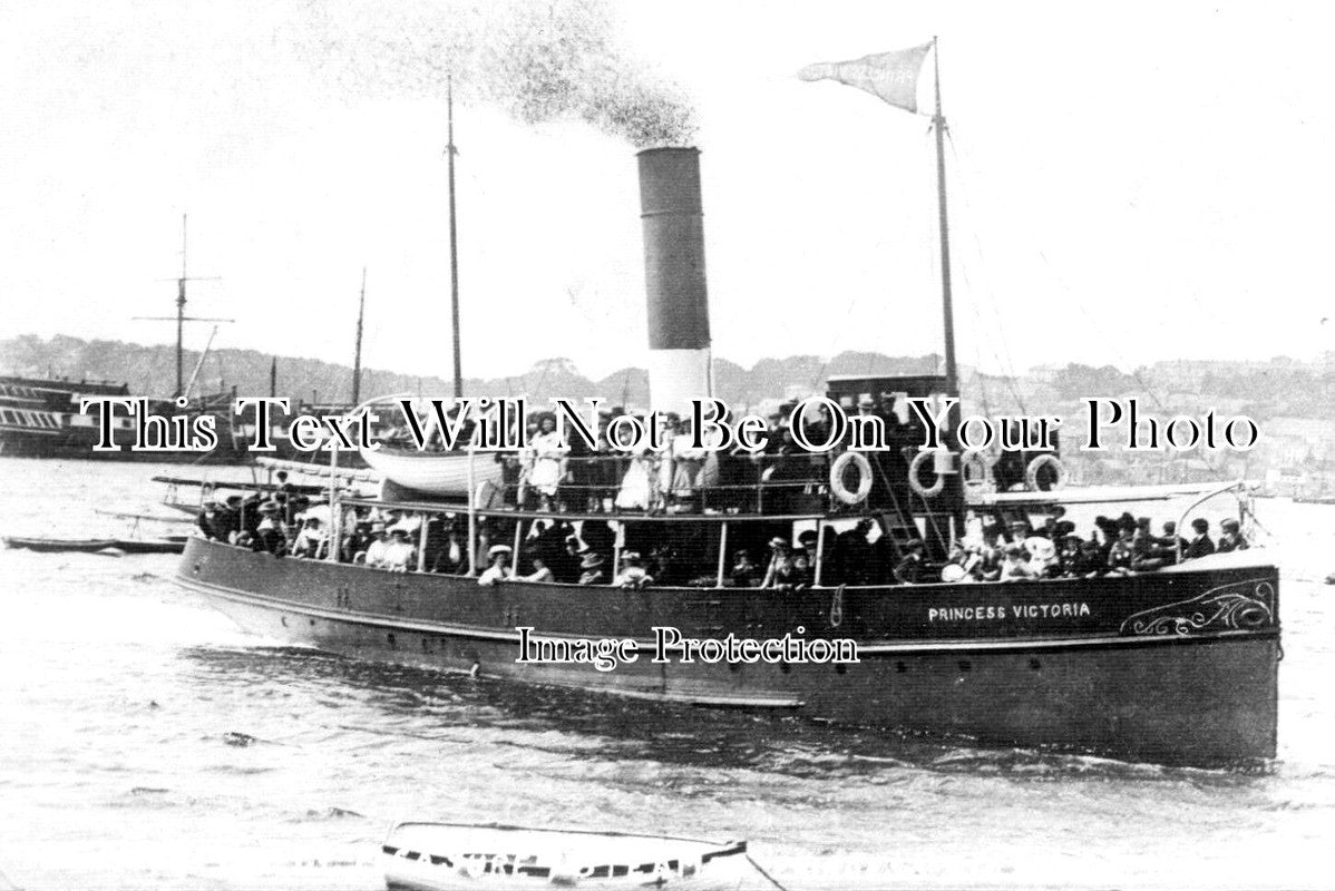 CO 3882 - The River Fal Co Steamer Princess Victoria, Falmouth, Cornwall