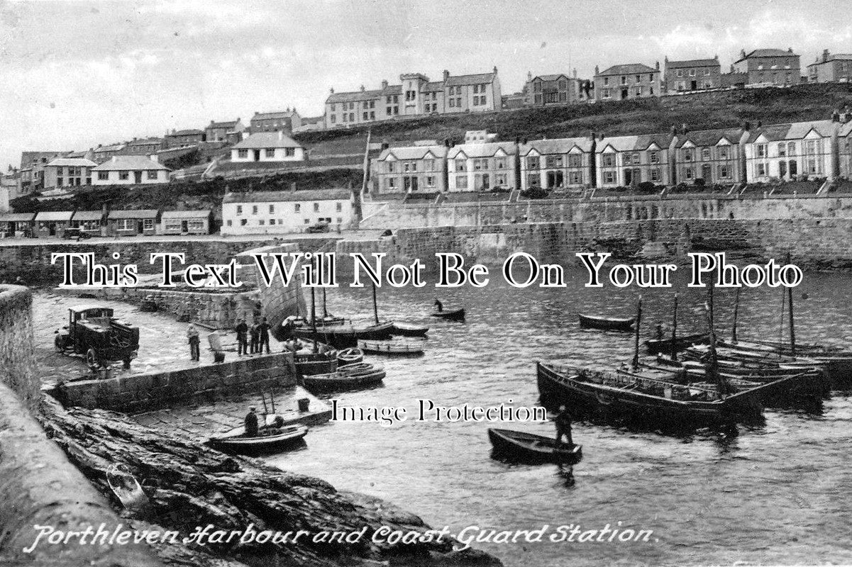 CO 40 - Harbour & Coast Guard Station, Porthleven, Cornwall