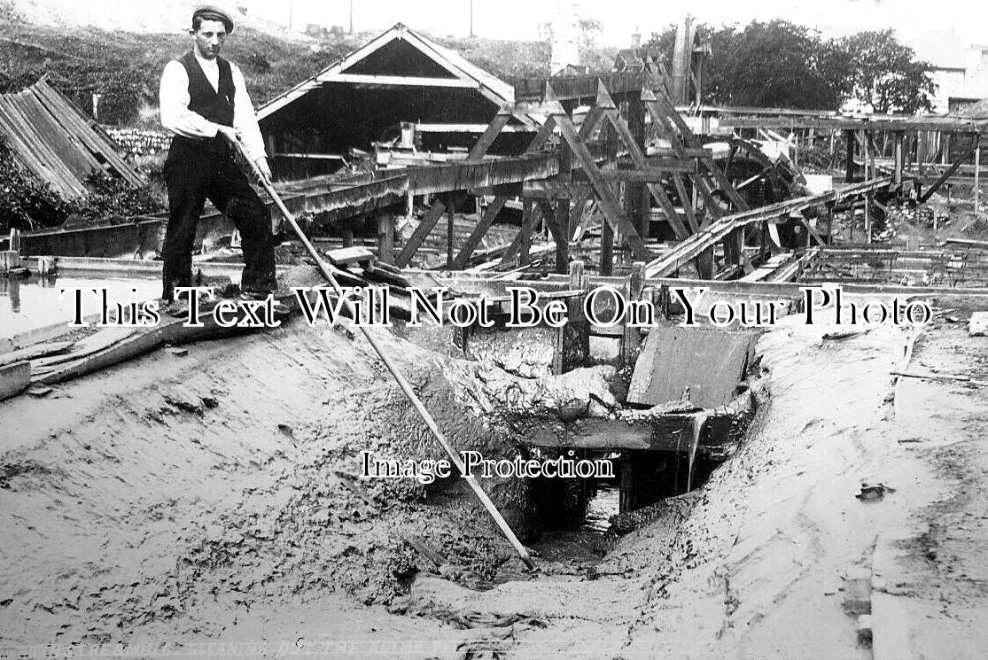 CO 4265 - Tin Streaming, Cleaning Out The Slime, Basset Mines, Camborne
