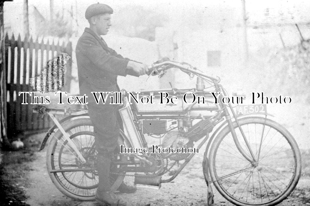 CO 586 - Humber Motorcycle, Fore Street, Pool, Cornwall c1912