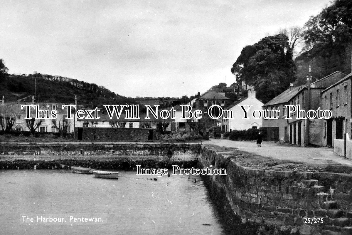 CO 726 - The Harbour, Pentewan, Cornwall