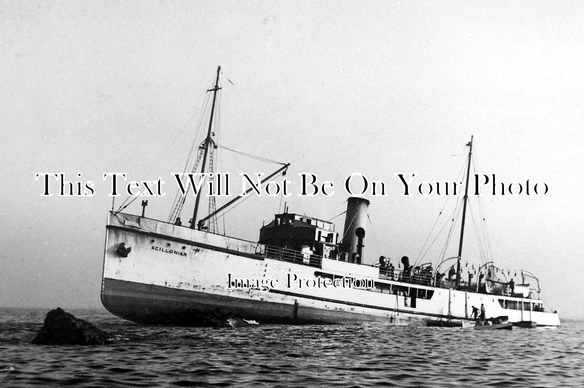 CO 741 - Shipwreck 'Scillonian' Grounded, Isles Of Scilly, Cornwall 1951