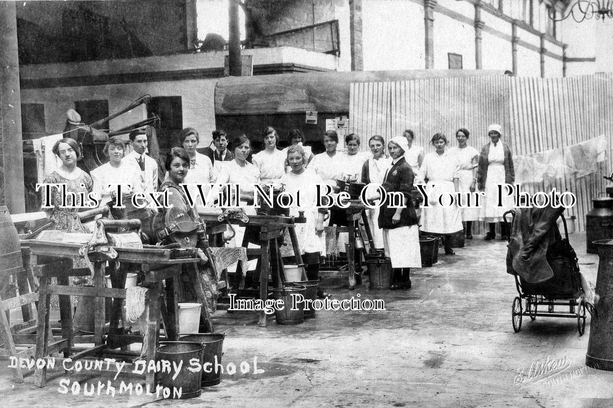 DE 1026 - South Molton Dairy School, Dartmoor, Devon