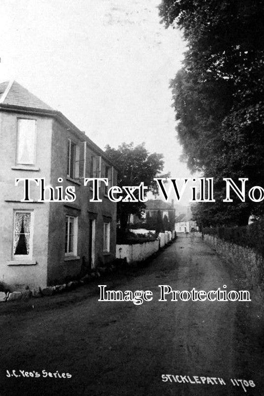 DE 151 - Sticklepath Village, Devon