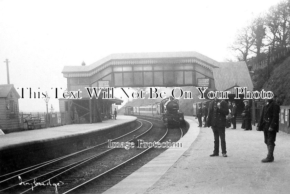 DE 1705 - Ivybridge Railway Station, Devon