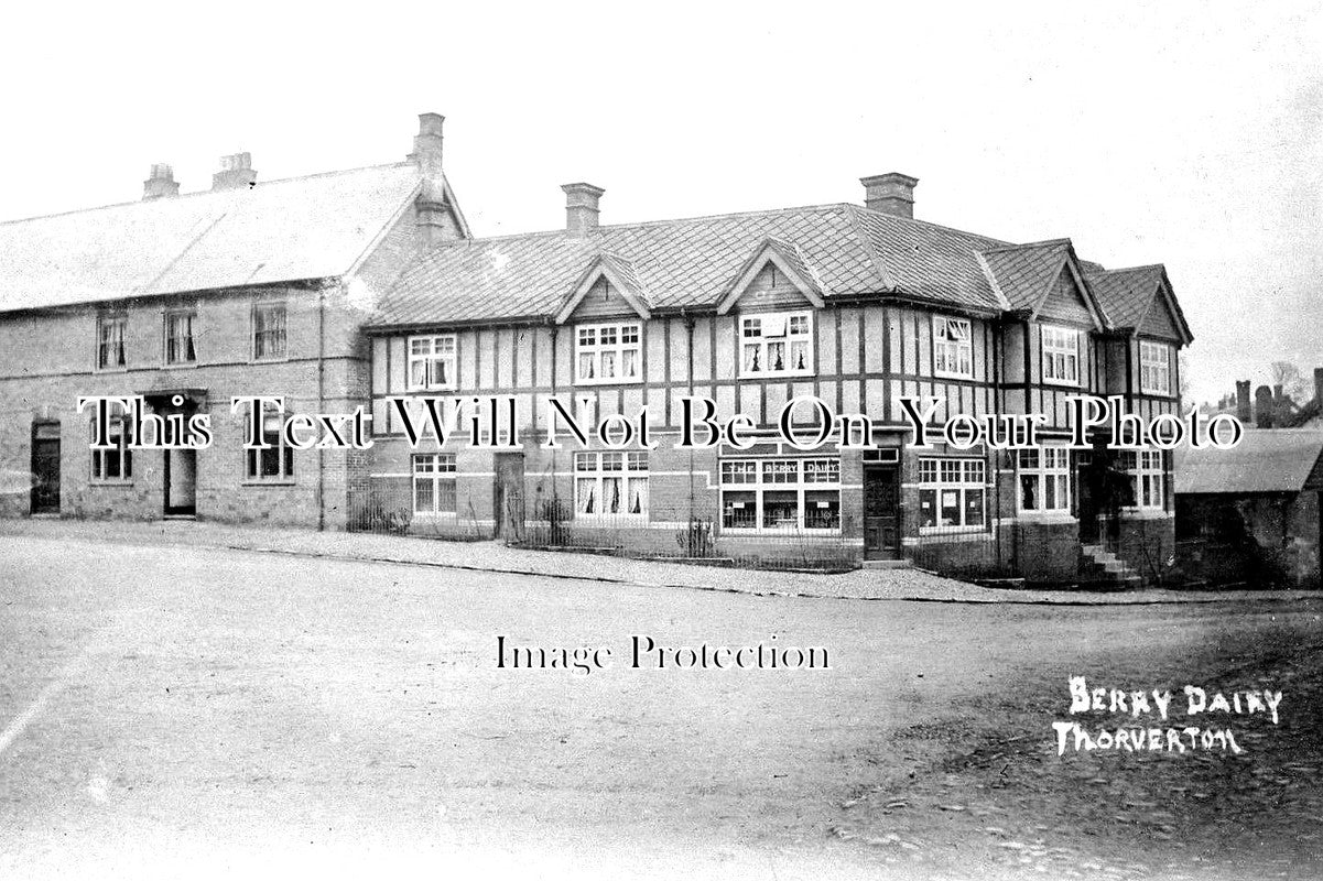 DE 1732 - Berry Dairy, Thorverton, Devon c1905