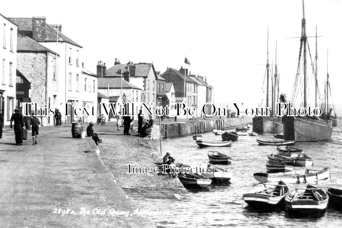 DE 2037 - The Old Quay, Appledore, Devon