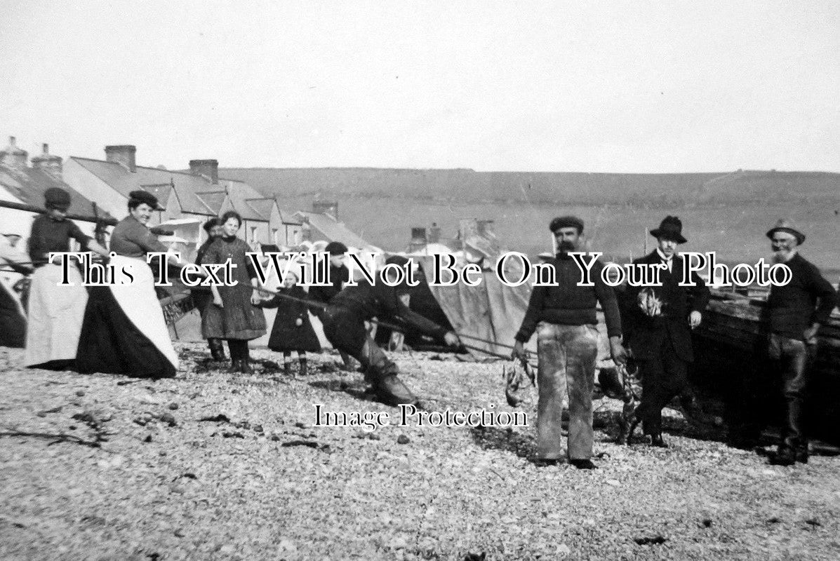 DE 228 - Pulling Up The Boats, Hallsands, Devon
