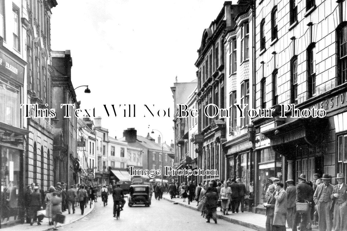 DE 2492 - Fore Street, Tiverton, Devon