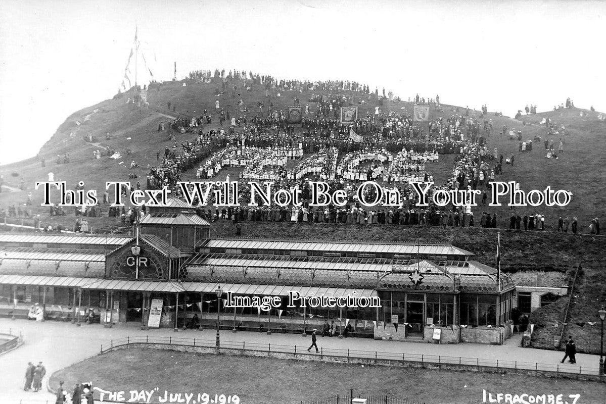 DE 2645 - Peace Day, Ilfracombe, Devon 1919 WW1