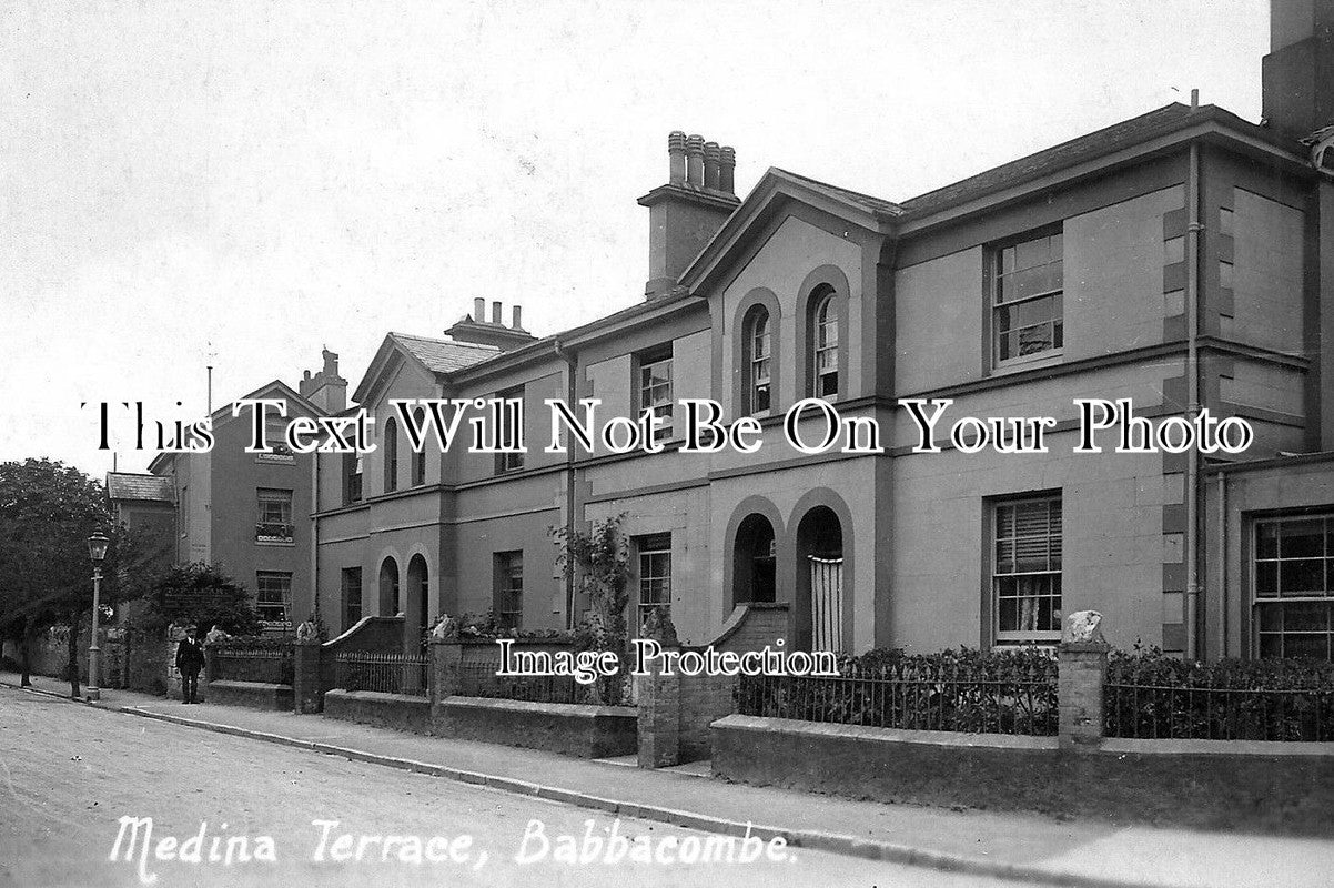 DE 276 - Medina Terrace, Babbacombe, Devon