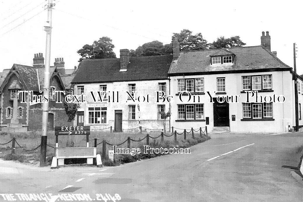 DE 2822 - The Triangle, Kenton, Devon