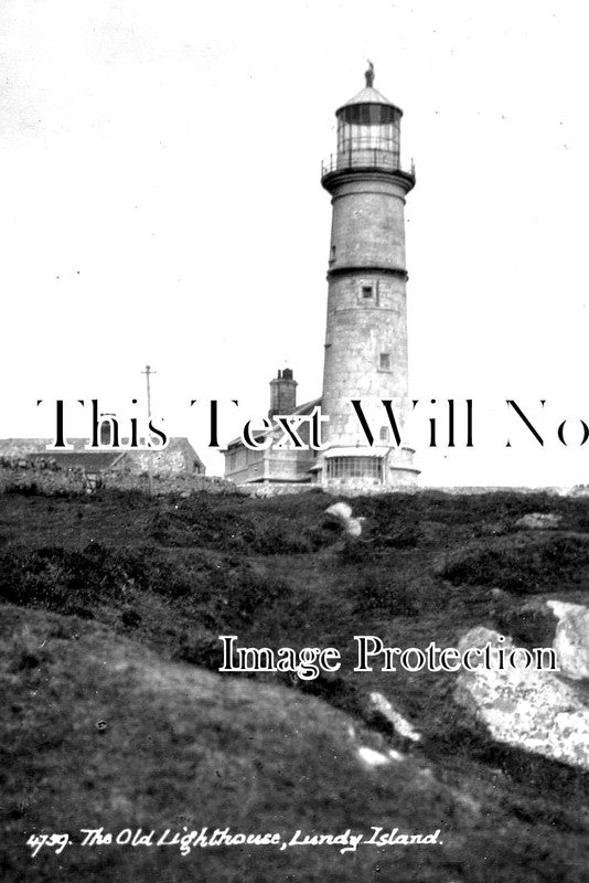 DE 2906 - The Old Lighthouse, Lundy Island, Devon