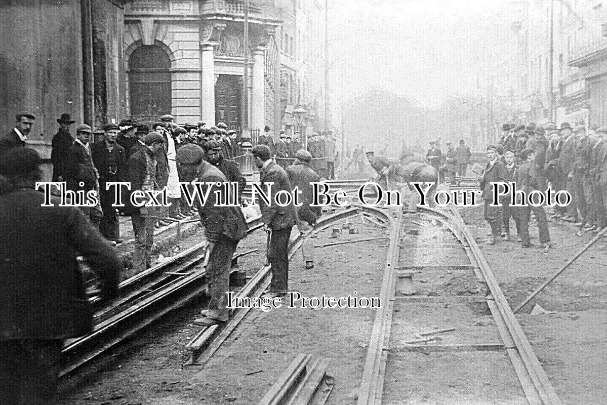 DE 2984 - Laying Tram Lines, Eastgate & Westgate, Gloucester
