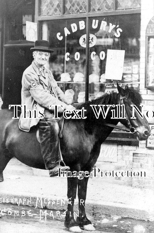 DE 2989 - Telegraph Messenger, Combe Martin, Devon