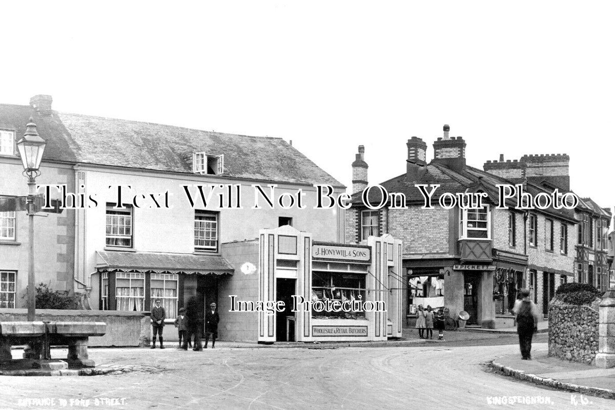 DE 3200 - Fore Street, Kingsteignton, Newton Abbot, Devon