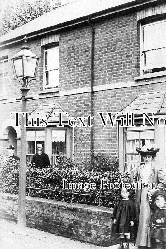 DE 3277 - 1-2 Florence Villas, Landport, Sidmouth, Devon c1914