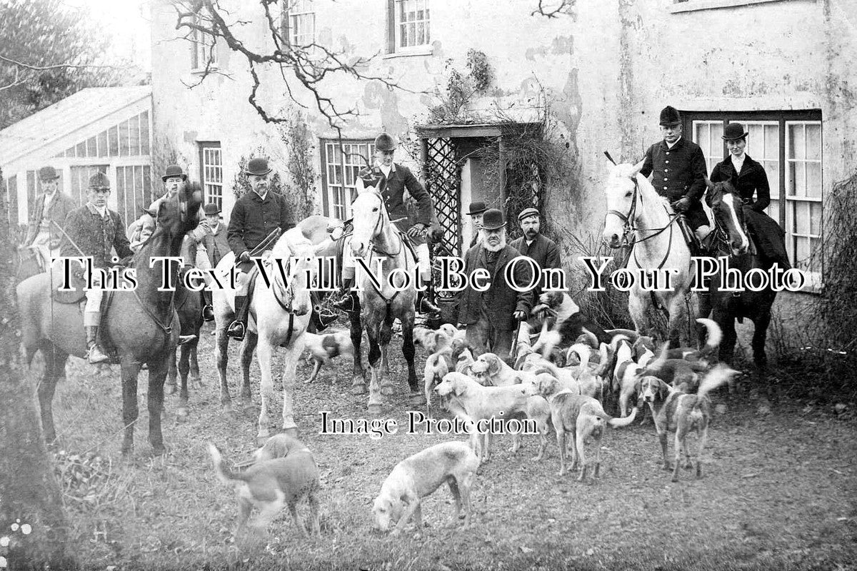 DE 3509 - Hunt Meet At Diptford Court, Devon