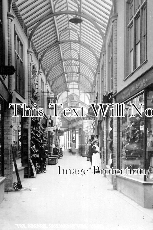 DE 3567 - The Arcade, Oakhampton, Devon c1922