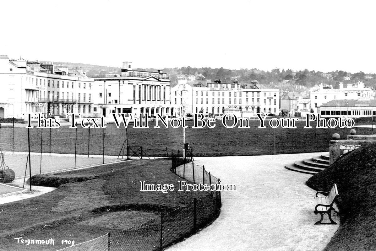 DE 3651 - Riviera Cafe & Cinema, Teignmouth, Devon