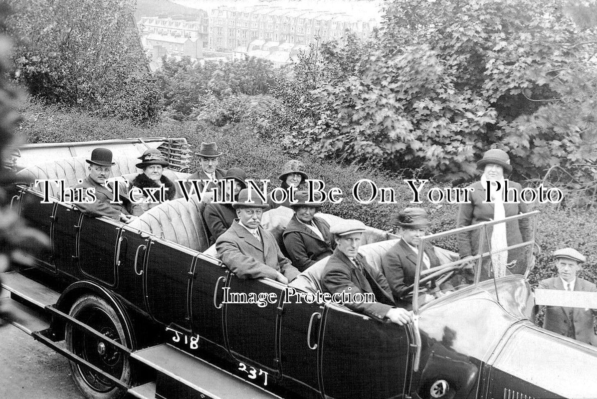 DE 3750 - Charabanc Group On Hillsborough Road, Ilfracombe, Devon