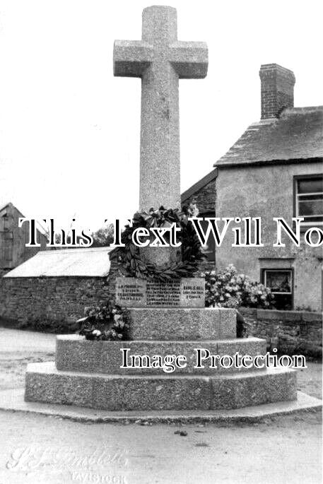 DE 3934 - Walkhampton War Memorial, Devon WW1