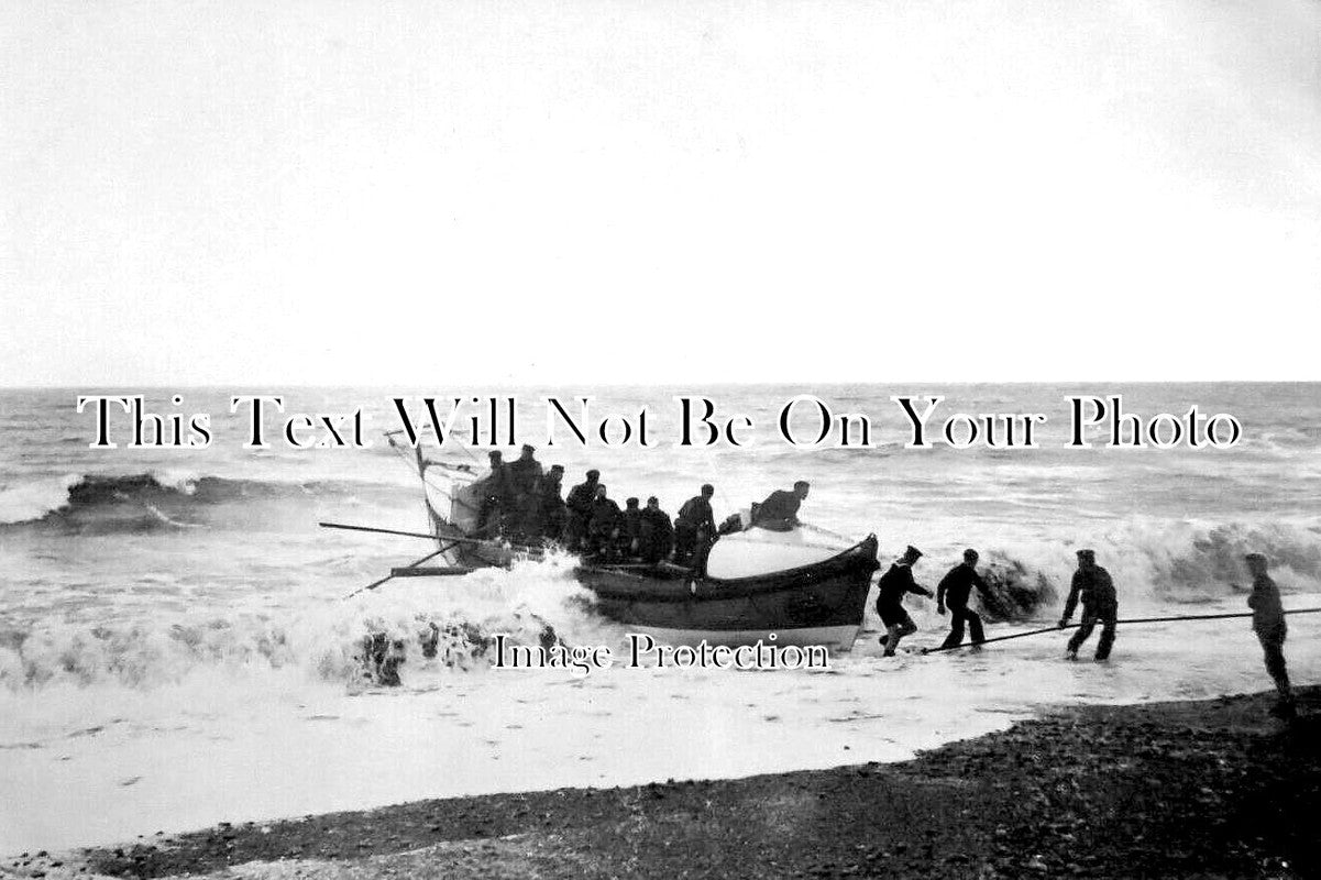DE 3939 - Lifeboat, Ship Ashore At Exmouth, Devon c1907
